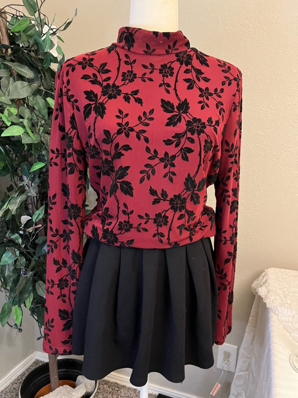 Women's Red Floral Mock Neck Blouse